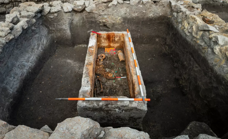 Archaeologists discover 1,700 year old Roman coffin in Budapest